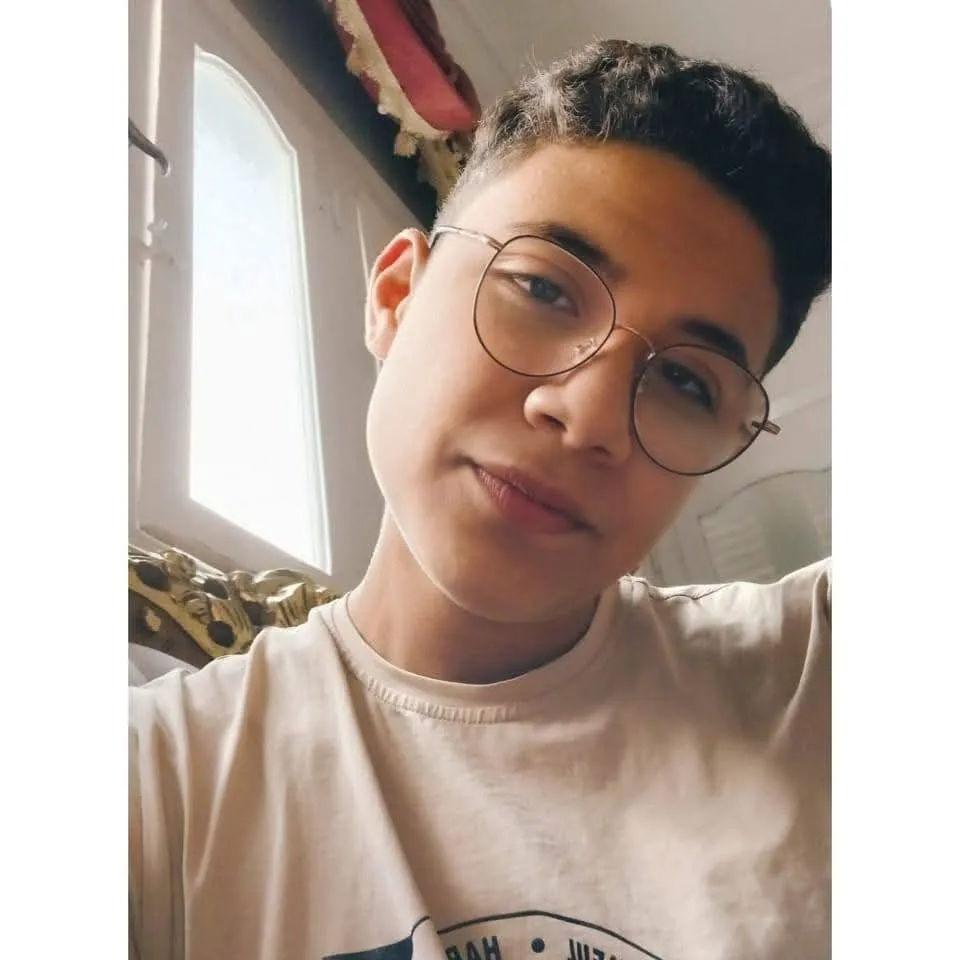 محمود 