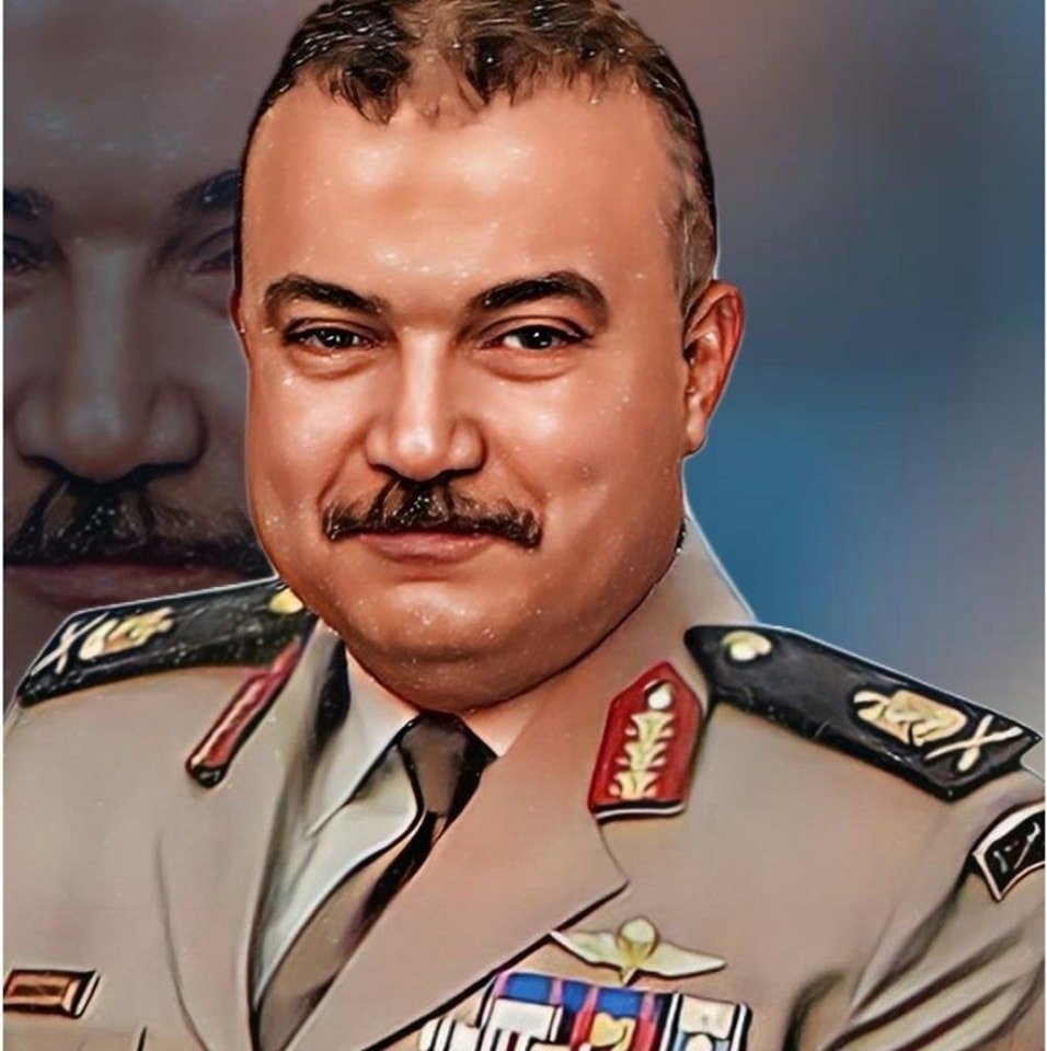 مصطفي
